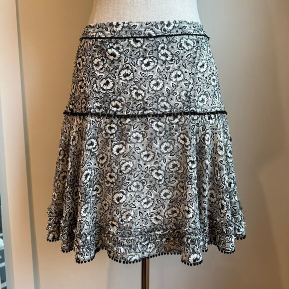 Derek Lam 10 Crosby Silk Blend Floral Jacquard Black White Mini Skirt Women’s 4 - Picture 2 of 9